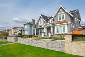 Prefabrik Ev mi Betonarme mi? Karşılaştırmalı Rehber